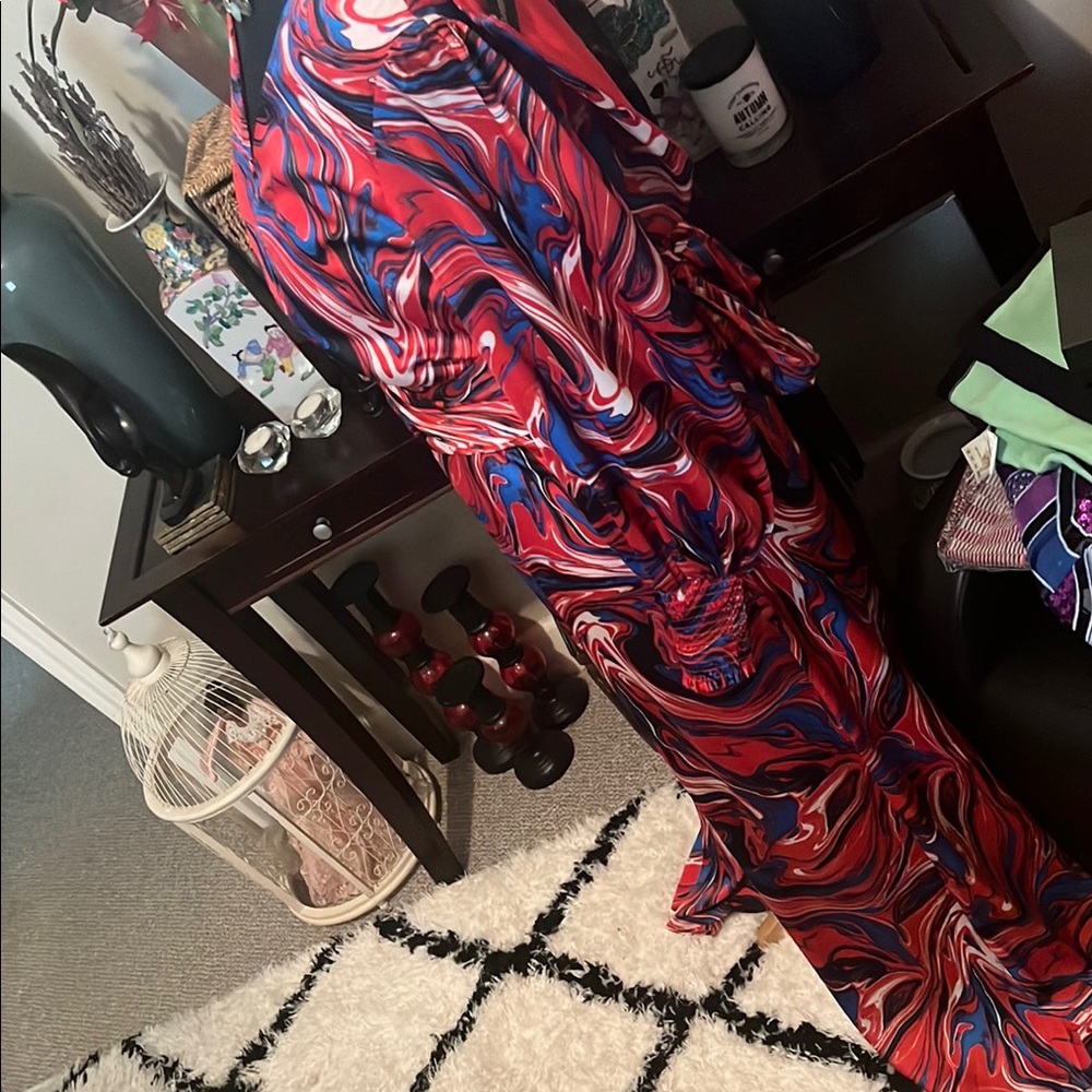 Elegant Multicolor Swirl Dress - Picture 9 of 10